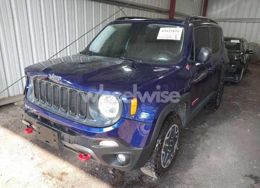 Photo 2 of 2017 Jeep Renegade TRAILHAWK 4X4 (VIN ZACCJBCB5HPE71165)