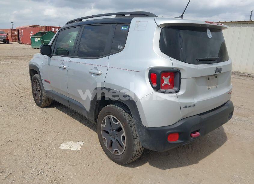 Photo 3 of 2017 Jeep Renegade TRAILHAWK 4X4 (VIN ZACCJBCB6HPE63267)