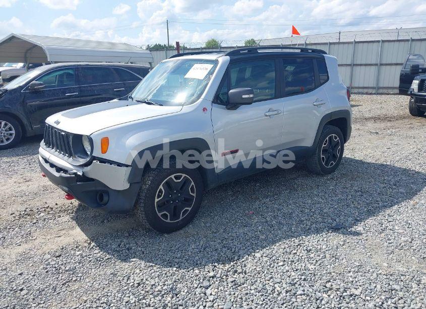 Photo 2 of 2017 Jeep Renegade TRAILHAWK 4X4 (VIN ZACCJBCB7HPG07800)