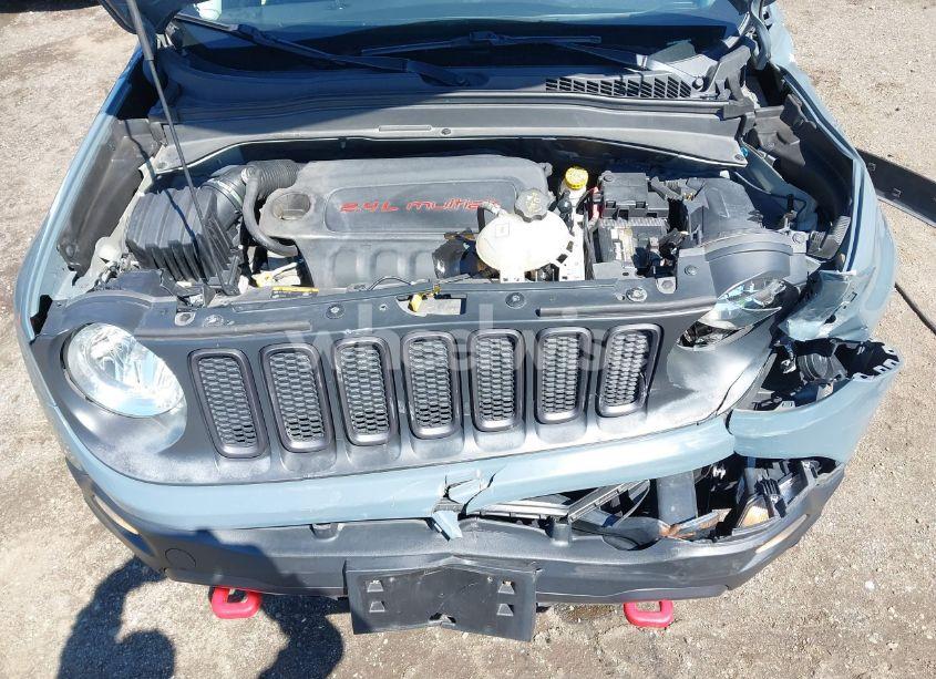 Photo 10 of 2017 Jeep Renegade TRAILHAWK 4X4 (VIN ZACCJBCB8HPE88025)
