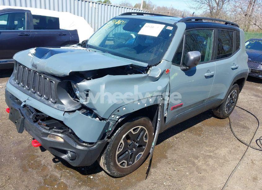 Photo 2 of 2017 Jeep Renegade TRAILHAWK 4X4 (VIN ZACCJBCB8HPE88025)