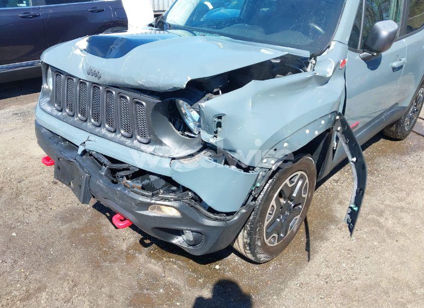 Photo 6 of 2017 Jeep Renegade TRAILHAWK 4X4 (VIN ZACCJBCB8HPE88025)