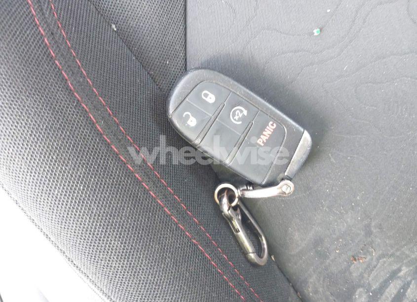 Photo 11 of 2016 Jeep Renegade TRAILHAWK (VIN ZACCJBCT7GPD56736)