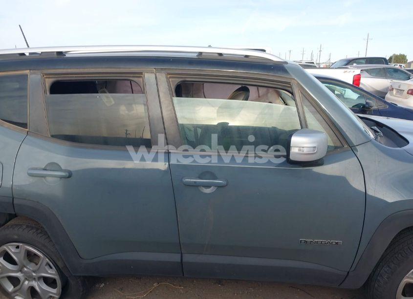 Photo 13 of 2018 Jeep Renegade LIMITED 4X4 (VIN ZACCJBDB0JPH79591)