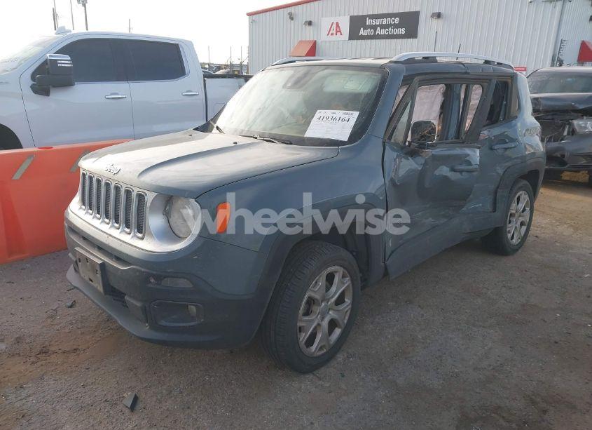 Photo 2 of 2018 Jeep Renegade LIMITED 4X4 (VIN ZACCJBDB0JPH79591)