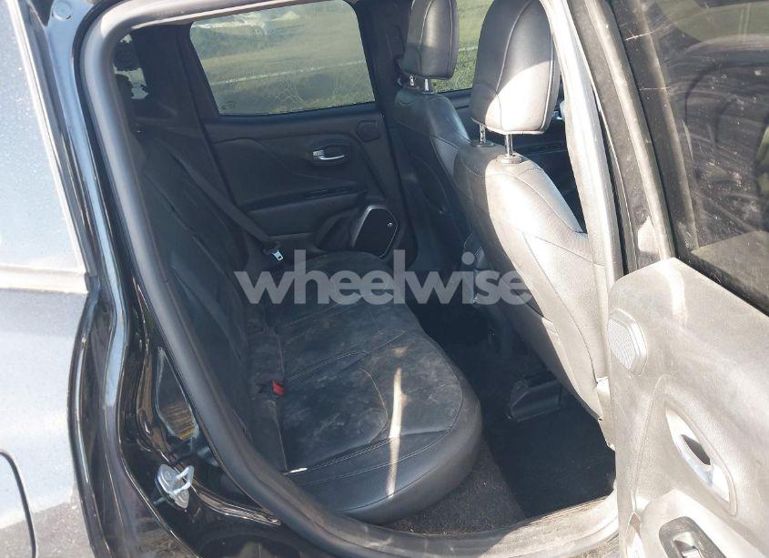 Photo 8 of 2018 Jeep Renegade LIMITED 4X4 (VIN ZACCJBDB4JPH33777)