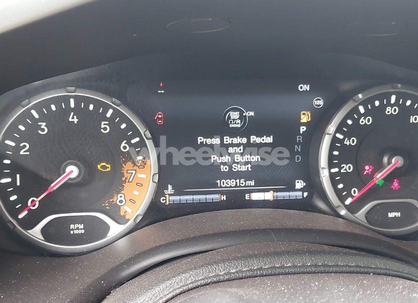 Photo 15 of 2016 Jeep Renegade LIMITED (VIN ZACCJBDT3GPD23151)