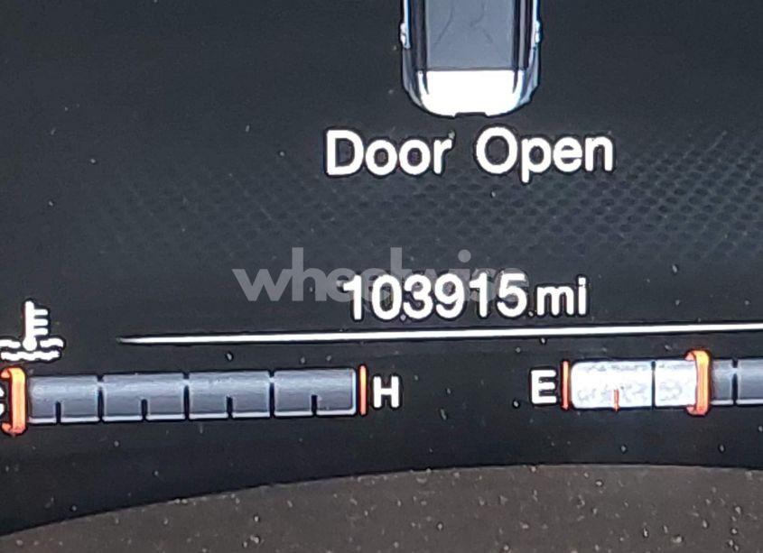 Photo 7 of 2016 Jeep Renegade LIMITED (VIN ZACCJBDT3GPD23151)