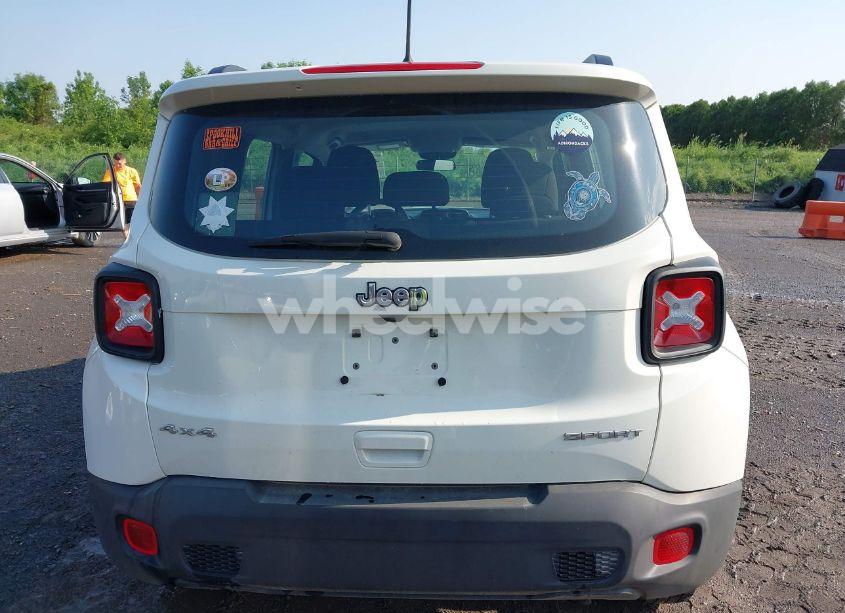 Photo 17 of 2019 Jeep Renegade SPORT 4X4 (VIN ZACNJBAB0KPK82911)