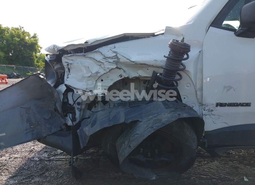 Photo 18 of 2019 Jeep Renegade SPORT 4X4 (VIN ZACNJBAB0KPK82911)