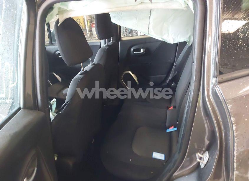 Photo 8 of 2019 Jeep Renegade SPORT 4X4 (VIN ZACNJBAB1KPJ91940)