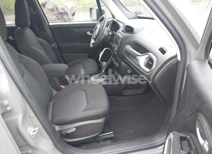 Photo 5 of 2020 Jeep Renegade SPORT 4X4 (VIN ZACNJBAB1LPL94733)