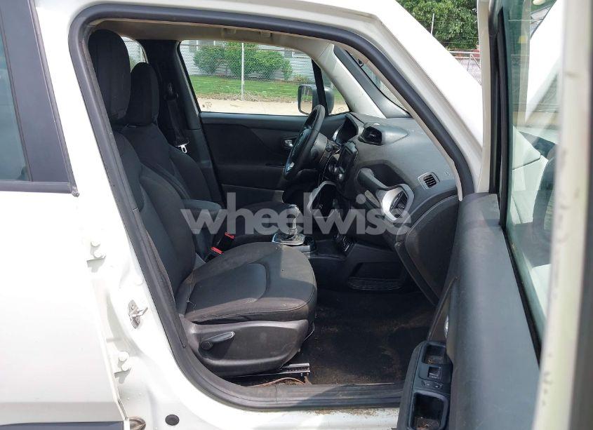 Photo 5 of 2019 Jeep Renegade SPORT 4X4 (VIN ZACNJBAB6KPK11924)