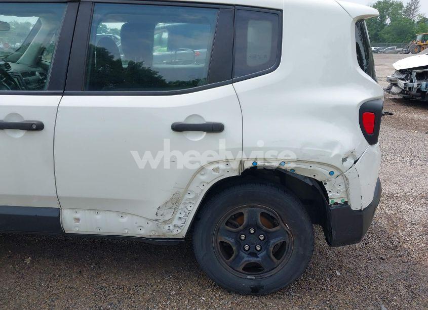Photo 6 of 2019 Jeep Renegade SPORT 4X4 (VIN ZACNJBAB6KPK11924)