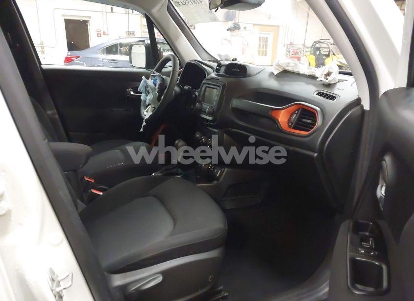 Photo 5 of 2020 Jeep Renegade UPLAND 4X4 (VIN ZACNJBAB6LPL92993)