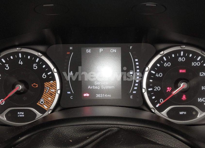 Photo 7 of 2020 Jeep Renegade UPLAND 4X4 (VIN ZACNJBAB6LPL92993)
