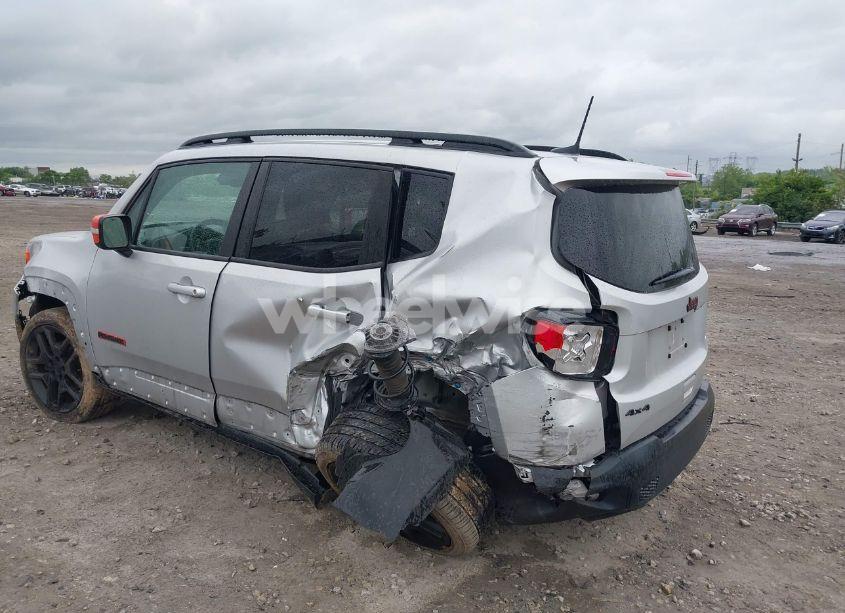 Photo 6 of 2020 Jeep Renegade ORANGE EDITION 4X4 (VIN ZACNJBBB0LPL76965)