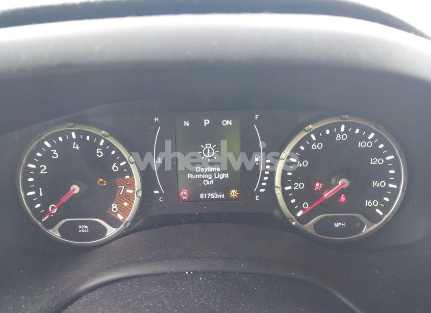 Photo 7 of 2020 Jeep Renegade LATITUDE 4X4 (VIN ZACNJBBB4LPL28305)