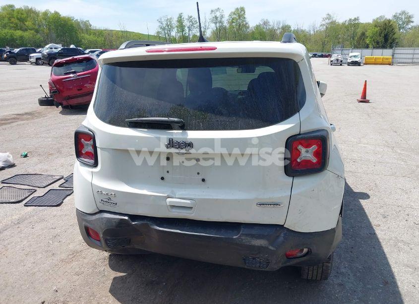 Photo 16 of 2019 Jeep Renegade LATITUDE 4X4 (VIN ZACNJBBB6KPK81437)