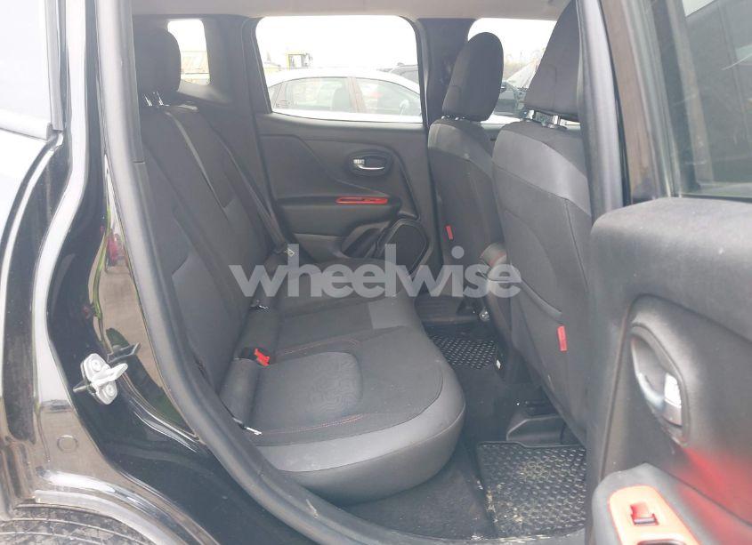 Photo 8 of 2019 Jeep Renegade TRAILHAWK 4X4 (VIN ZACNJBC14KPK76923)