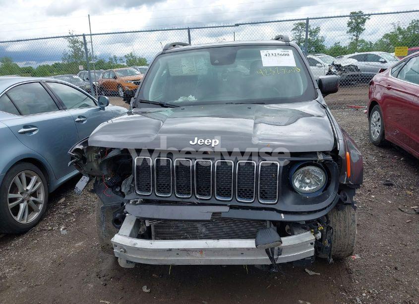 Photo 12 of 2021 Jeep Renegade LATITUDE FWD (VIN ZACNJCBB2MPM24716)
