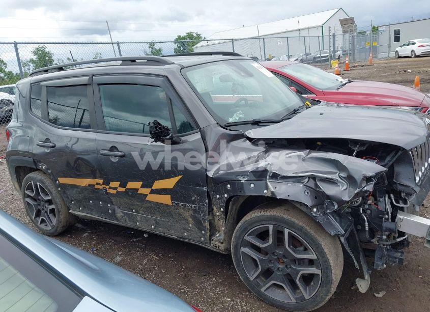 Photo 13 of 2021 Jeep Renegade LATITUDE FWD (VIN ZACNJCBB2MPM24716)