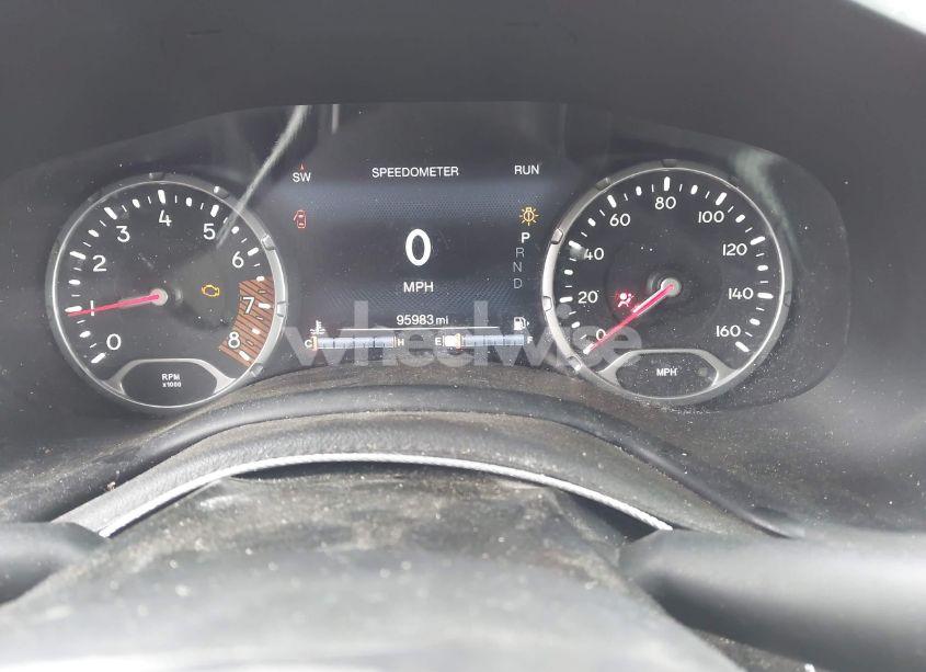 Photo 7 of 2021 Jeep Renegade LATITUDE FWD (VIN ZACNJCBB2MPM24716)