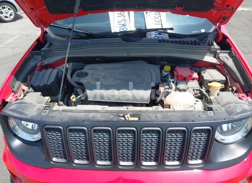 Photo 10 of 2021 Jeep Renegade LATITUDE FWD (VIN ZACNJCBB4MPM32798)