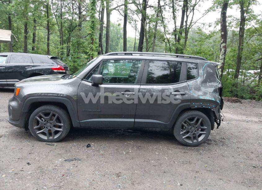 Photo 14 of 2021 Jeep Renegade LATITUDE FWD (VIN ZACNJCBB4MPM68233)