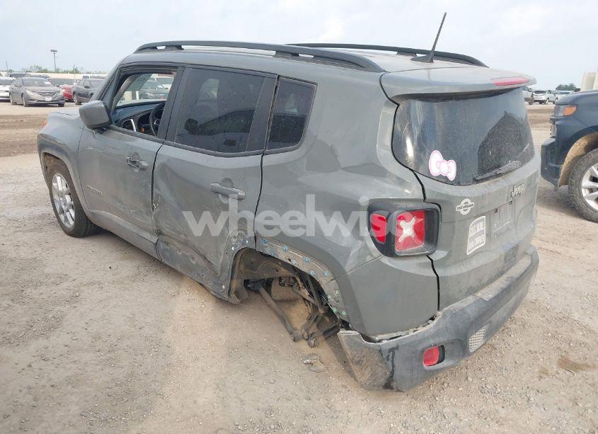 Photo 3 of 2021 Jeep Renegade LATITUDE FWD (VIN ZACNJCBB7MPN27999)