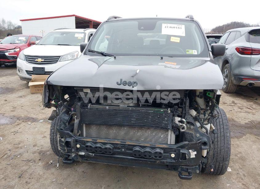 Photo 6 of 2021 Jeep Renegade UPLAND 4X4 (VIN ZACNJDAB1MPM27128)