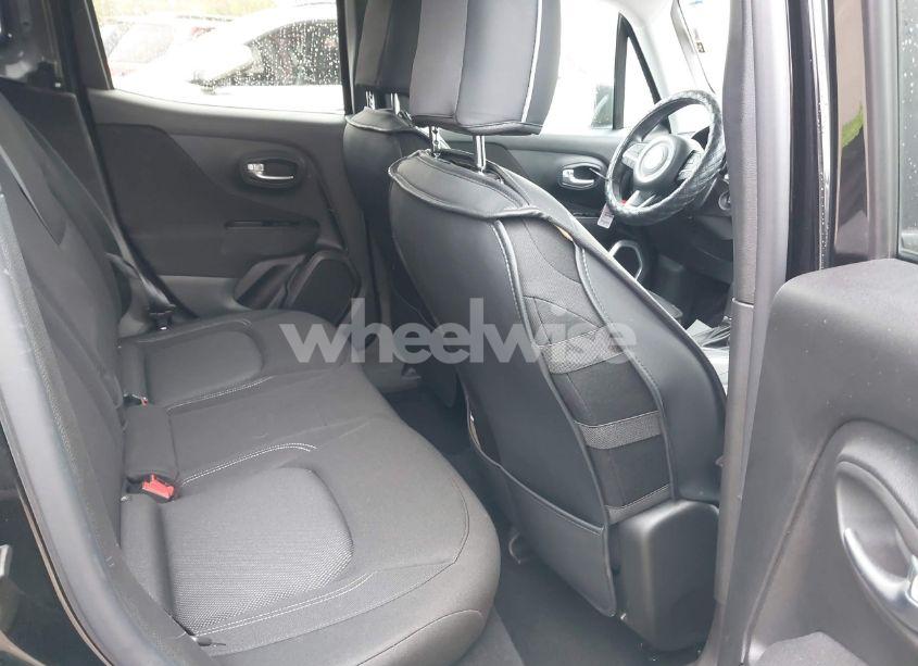 Photo 8 of 2021 Jeep Renegade JEEPSTER 4X4 (VIN ZACNJDAB4MPM23154)