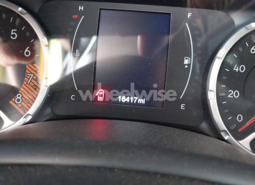 Photo 15 of 2021 Jeep Renegade JEEPSTER 4X4 (VIN ZACNJDAB4MPM26829)