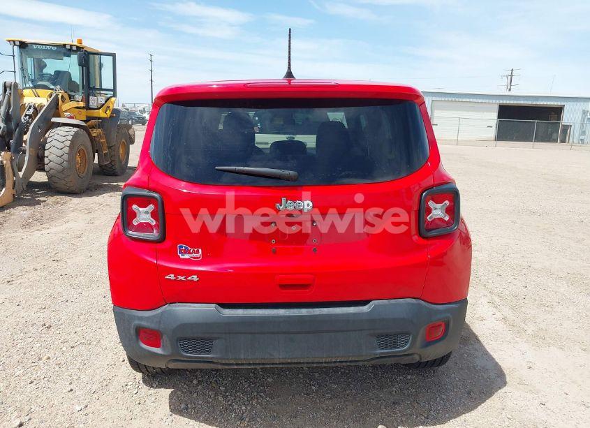 Photo 16 of 2021 Jeep Renegade JEEPSTER 4X4 (VIN ZACNJDAB4MPM26829)
