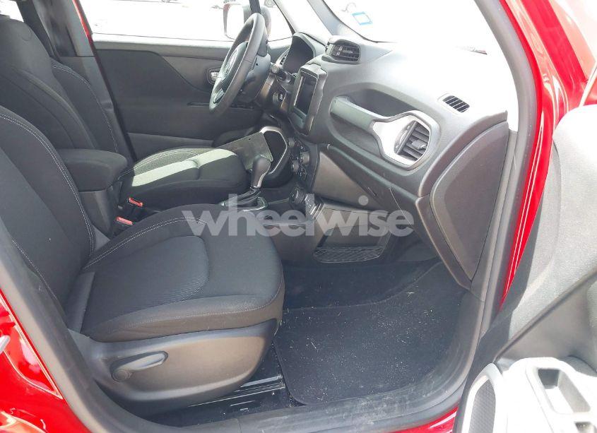 Photo 5 of 2021 Jeep Renegade JEEPSTER 4X4 (VIN ZACNJDAB4MPM26829)