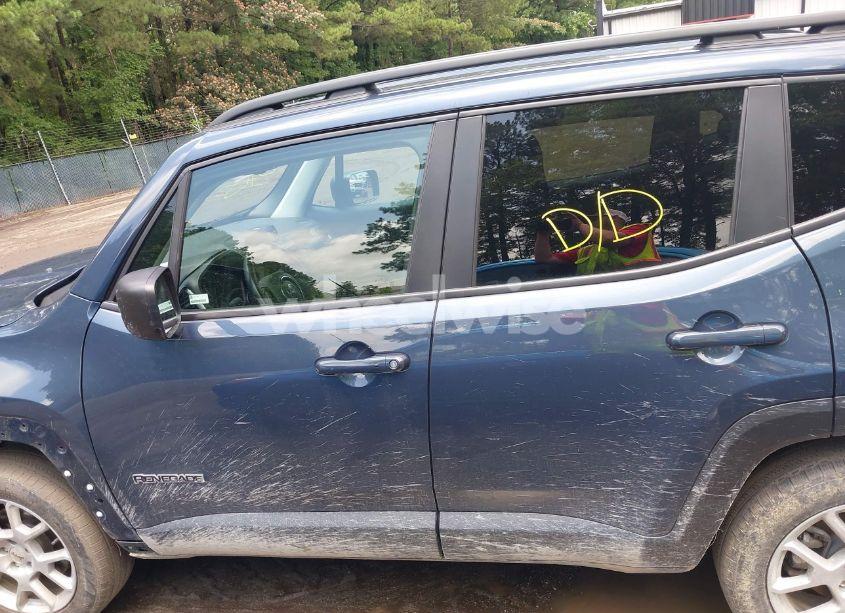 Photo 14 of 2022 Jeep Renegade LATITUDE 4X4 (VIN ZACNJDB13NPN96980)