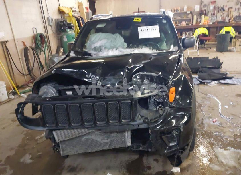 Photo 13 of 2021 Jeep Renegade 80TH ANNIVERSARY 4X4 (VIN ZACNJDBB0MPM74830)