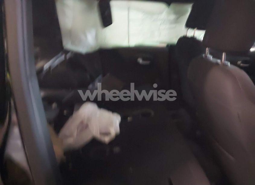 Photo 8 of 2021 Jeep Renegade 80TH ANNIVERSARY 4X4 (VIN ZACNJDBB0MPM74830)