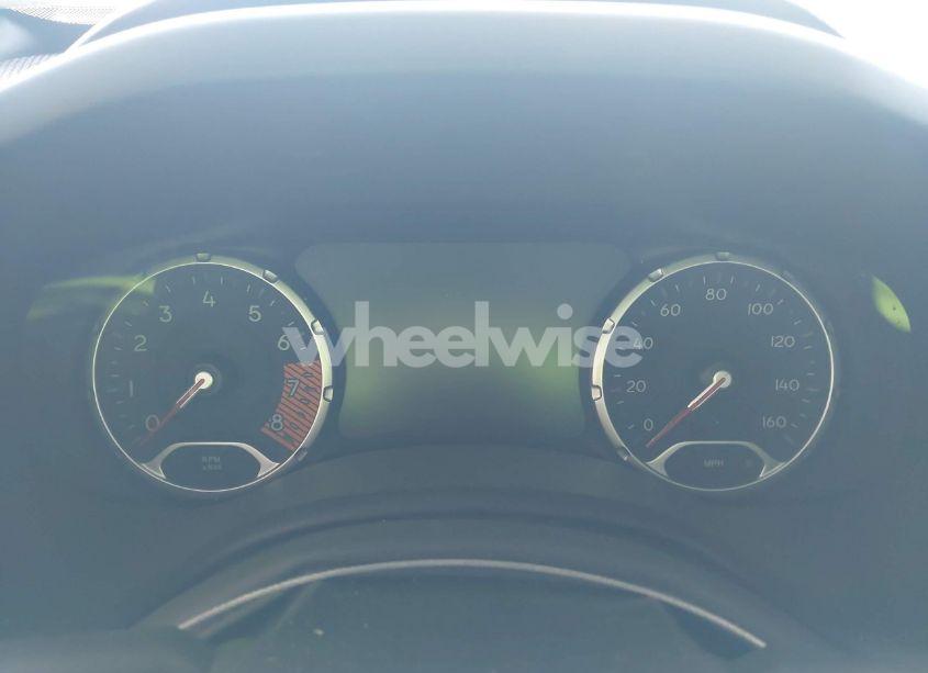 Photo 7 of 2021 Jeep Renegade LATITUDE 4X4 (VIN ZACNJDBB0MPN08135)