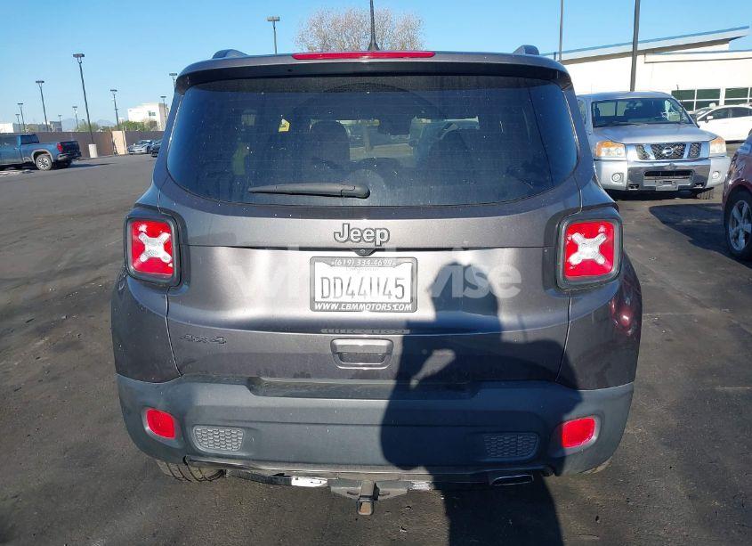 Photo 16 of 2021 Jeep Renegade 80TH ANNIVERSARY 4X4 (VIN ZACNJDBB2MPM79995)