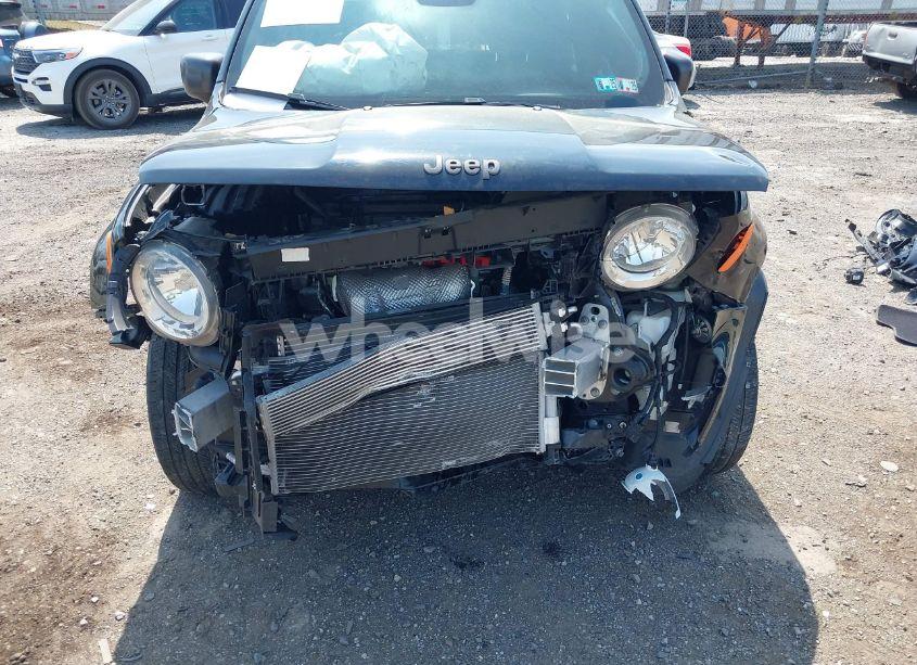 Photo 6 of 2021 Jeep Renegade 80TH ANNIVERSARY 4X4 (VIN ZACNJDBB5MPN33810)