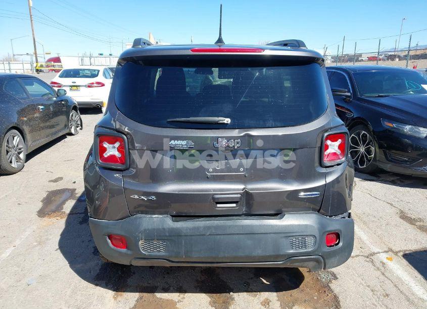 Photo 16 of 2021 Jeep Renegade LATITUDE 4X4 (VIN ZACNJDBB8MPM28565)