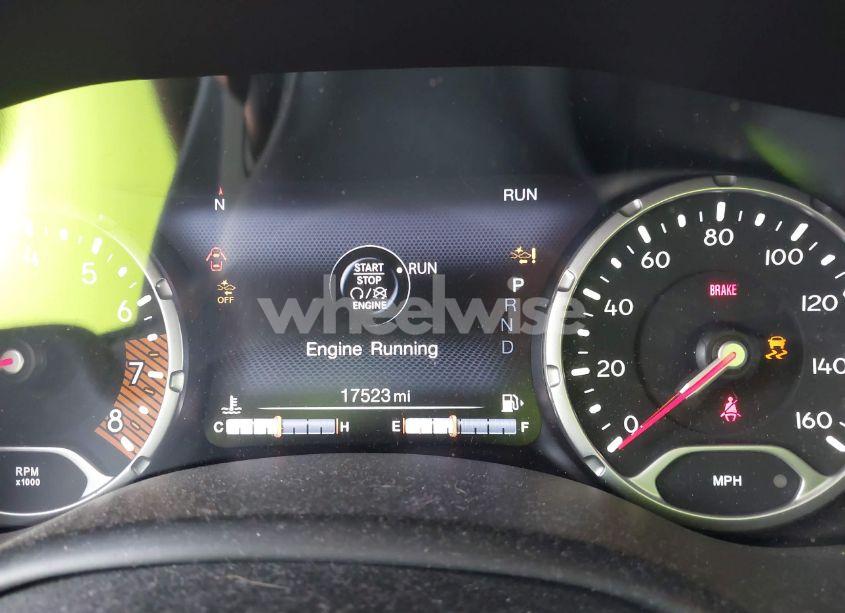 Photo 15 of 2021 Jeep Renegade LATITUDE 4X4 (VIN ZACNJDBB9MPN13625)