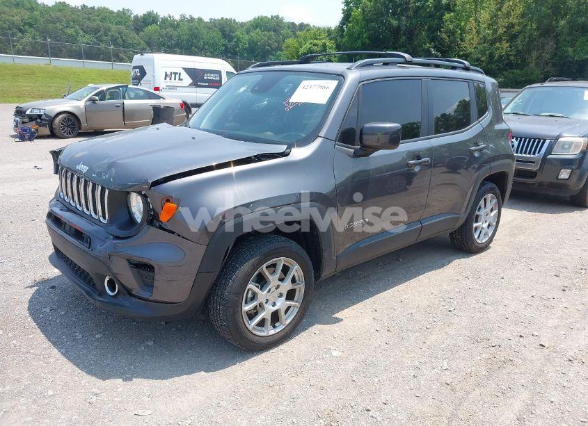 Photo 2 of 2021 Jeep Renegade LATITUDE 4X4 (VIN ZACNJDBB9MPN13625)
