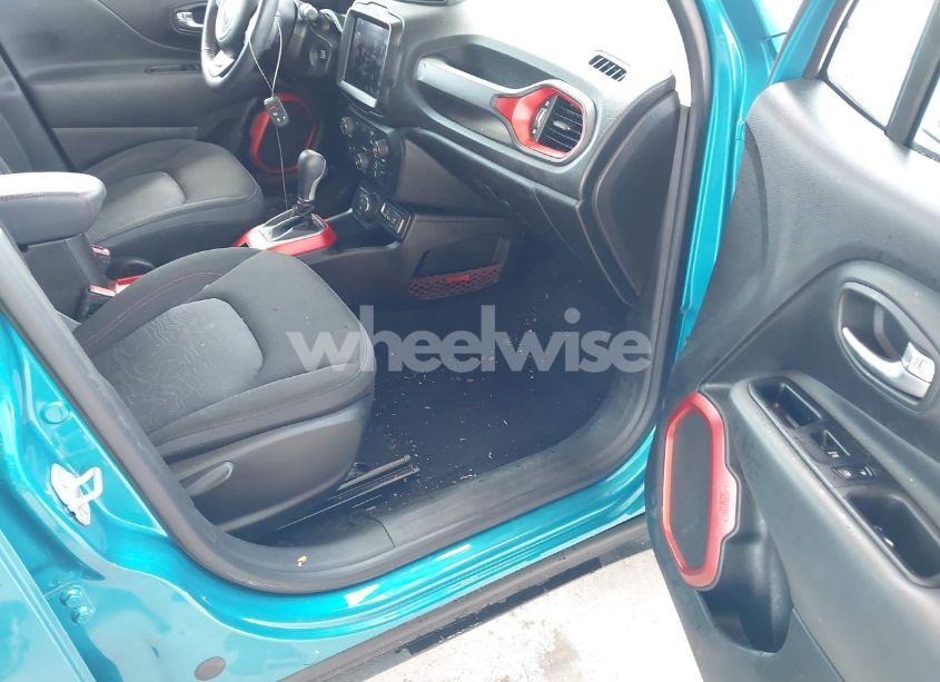 Photo 5 of 2021 Jeep Renegade TRAILHAWK 4X4 (VIN ZACNJDC11MPN27041)