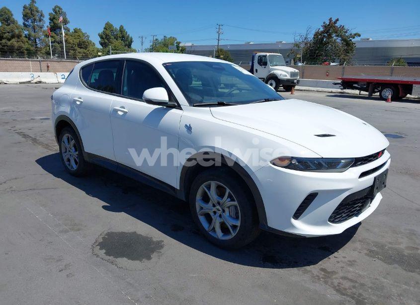 2024 Dodge Hornet R/T EAWD (VIN ZACPDFCW0R3A31298) main photo