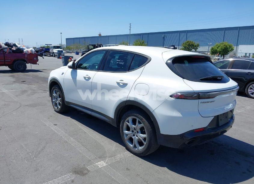 Photo 3 of 2024 Dodge Hornet R/T EAWD (VIN ZACPDFCW0R3A31298)