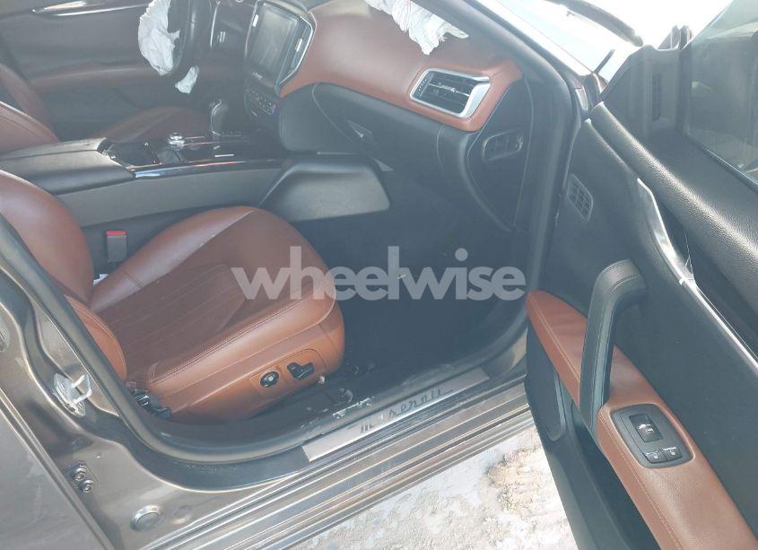 Photo 5 of 2017 Maserati Ghibli S Q4 (VIN ZAM57RTA0H1231945)