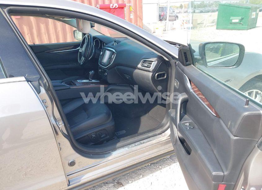 Photo 5 of 2015 Maserati Ghibli S Q4 (VIN ZAM57RTA2F1154296)