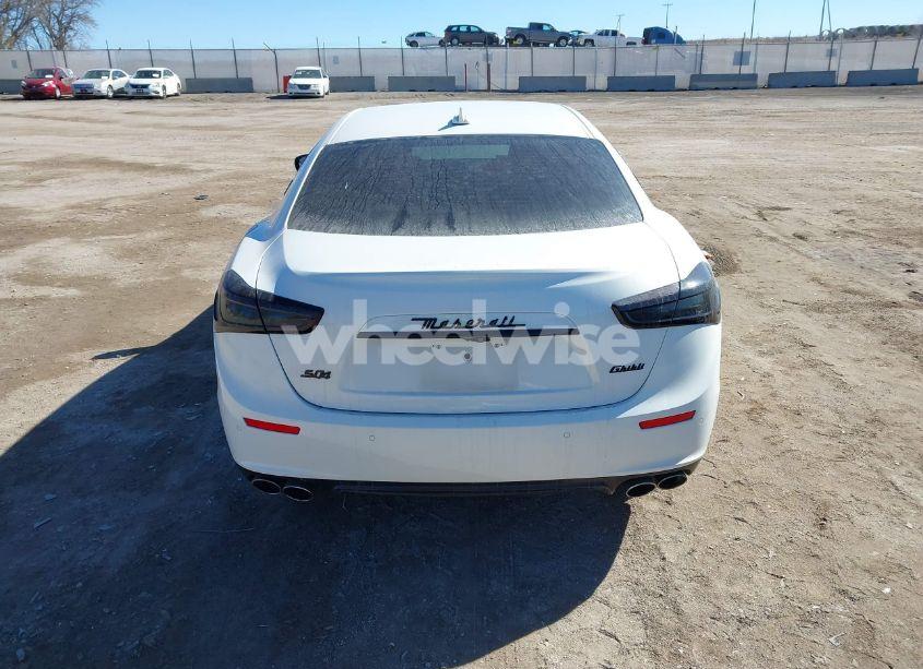 Photo 16 of 2017 Maserati Ghibli S Q4 (VIN ZAM57RTA4H1197508)